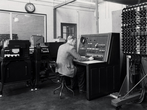 Pilot  ACE, uno de los primeros ordenadores britnicos diseado por Alan Turing