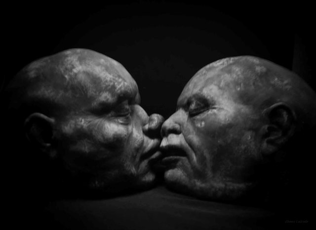 Creaciones de Rigoberto. Aula de Modelado. Facultad de Bellas artes (1440 min. de exposicin)